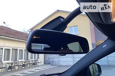 Позашляховик / Кросовер BMW X6 2011 в 