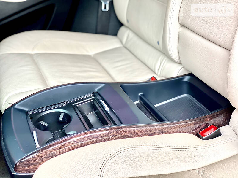 Позашляховик / Кросовер BMW X6 2010 в Києві