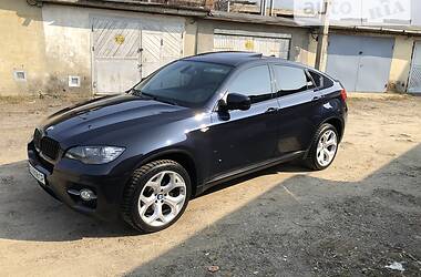 Внедорожник / Кроссовер BMW X6 2011 в Черновцах