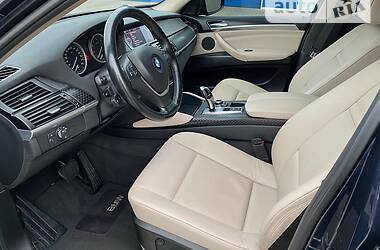 Внедорожник / Кроссовер BMW X6 2011 в Черновцах