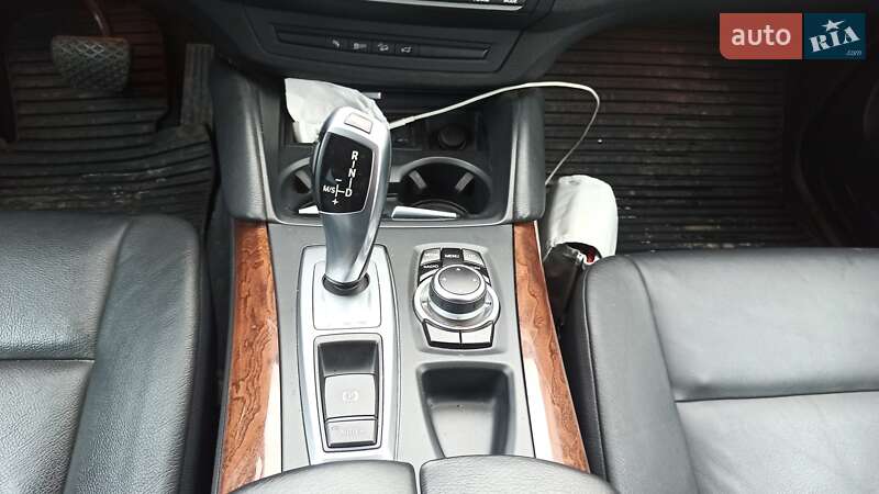 Позашляховик / Кросовер BMW X6 2013 в Києві