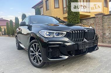 Позашляховик / Кросовер BMW X6 2021 в 
