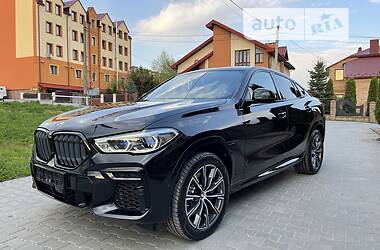 Позашляховик / Кросовер BMW X6 2021 в 
