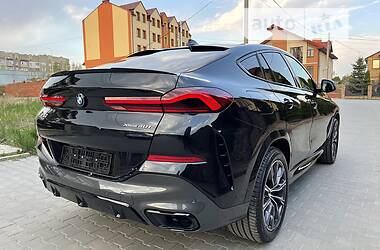 Позашляховик / Кросовер BMW X6 2021 в 