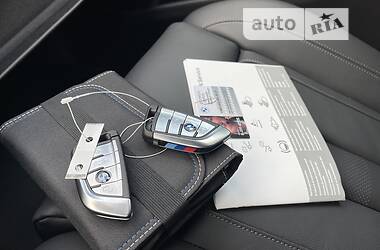 Позашляховик / Кросовер BMW X6 2021 в 