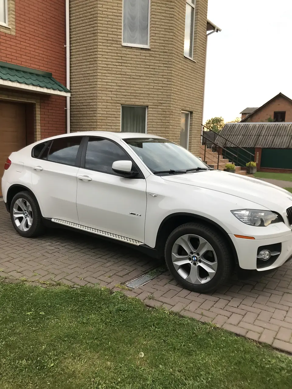 2011 BMW X6 - мініатюра 16