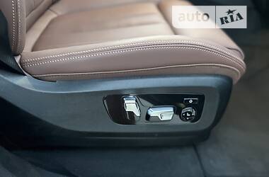 Позашляховик / Кросовер BMW X6 2021 в 