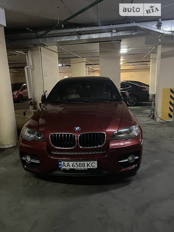 Внедорожник / Кроссовер BMW X6 2010 в Киеве