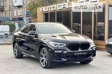 Внедорожник / Кроссовер BMW X6 2021 в 