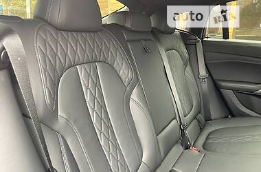 Внедорожник / Кроссовер BMW X6 2021 в 