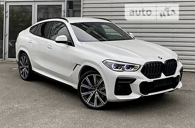 Позашляховик / Кросовер BMW X6 2022 в 