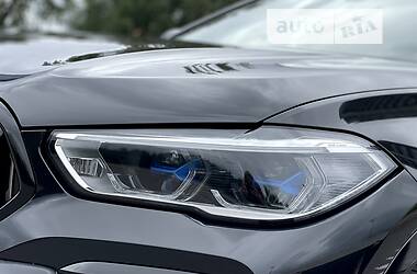 Позашляховик / Кросовер BMW X6 2020 в 