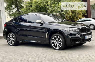 Внедорожник / Кроссовер BMW X6 2015 в 