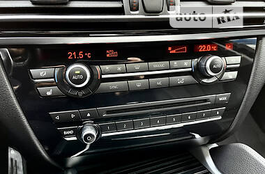 Внедорожник / Кроссовер BMW X6 2015 в 