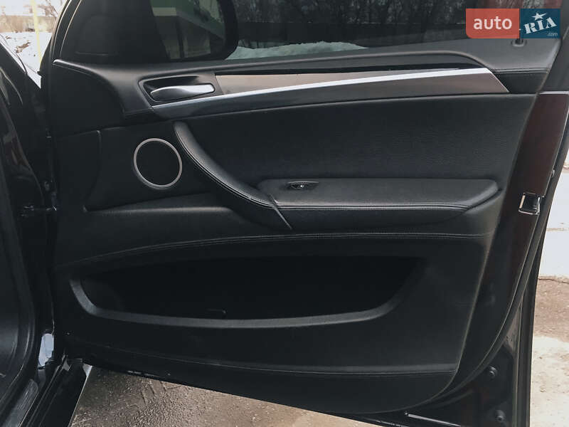 Позашляховик / Кросовер BMW X6 2010 в Черкасах