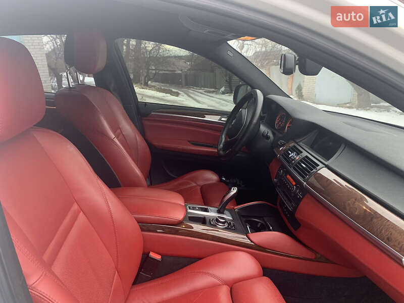 Позашляховик / Кросовер BMW X6 2014 в Харкові