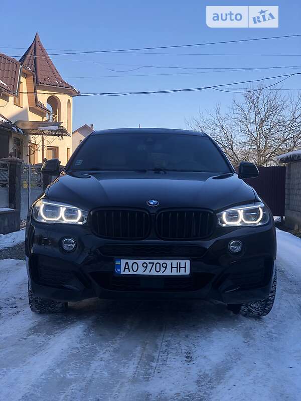 Позашляховик / Кросовер BMW X6 2016 в Тячеві