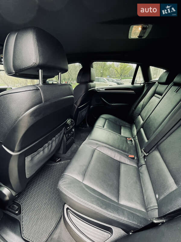 Внедорожник / Кроссовер BMW X6 2013 в Одессе