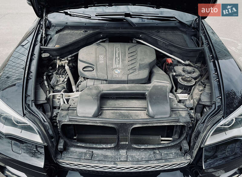 Внедорожник / Кроссовер BMW X6 2013 в Одессе