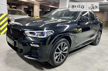 Позашляховик / Кросовер BMW X6 2021 в 