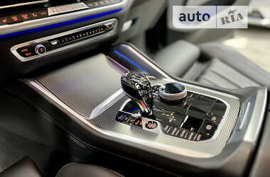 Позашляховик / Кросовер BMW X6 2021 в 