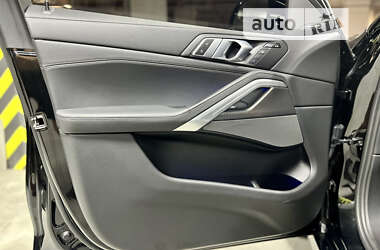 Позашляховик / Кросовер BMW X6 2021 в 