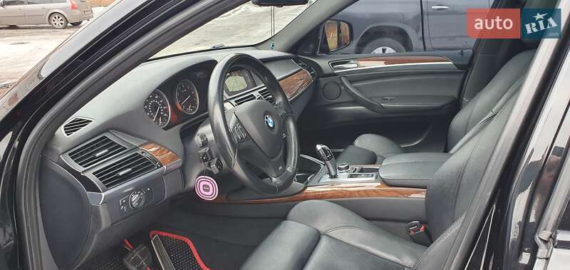 Внедорожник / Кроссовер BMW X6 2012 в Полтаве