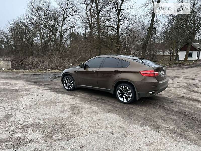 Внедорожник / Кроссовер BMW X6 2012 в Кременчуге