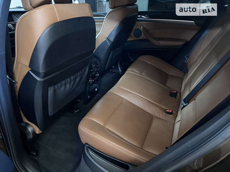 Внедорожник / Кроссовер BMW X6 2012 в Кременчуге