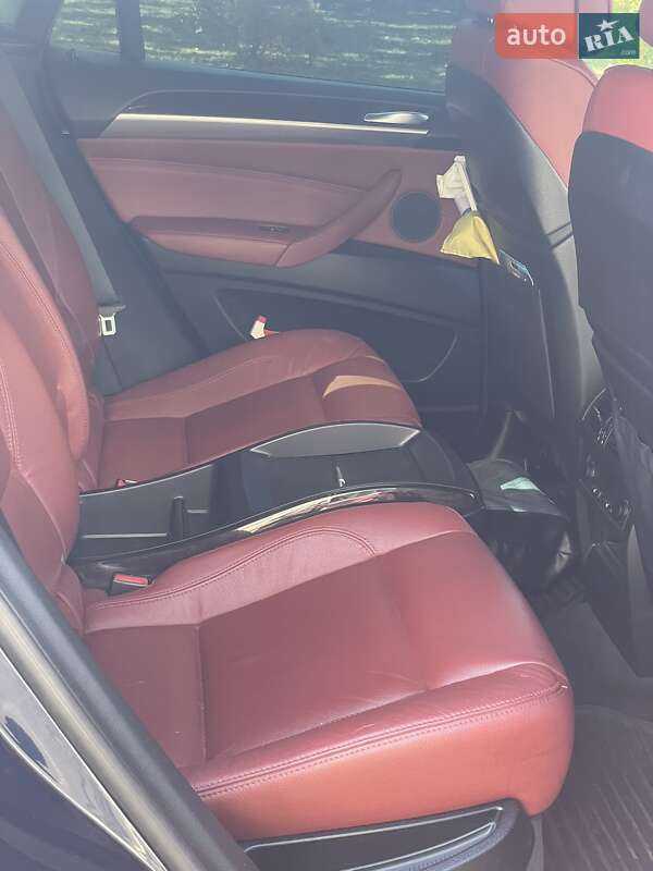 Позашляховик / Кросовер BMW X6 2014 в Одесі