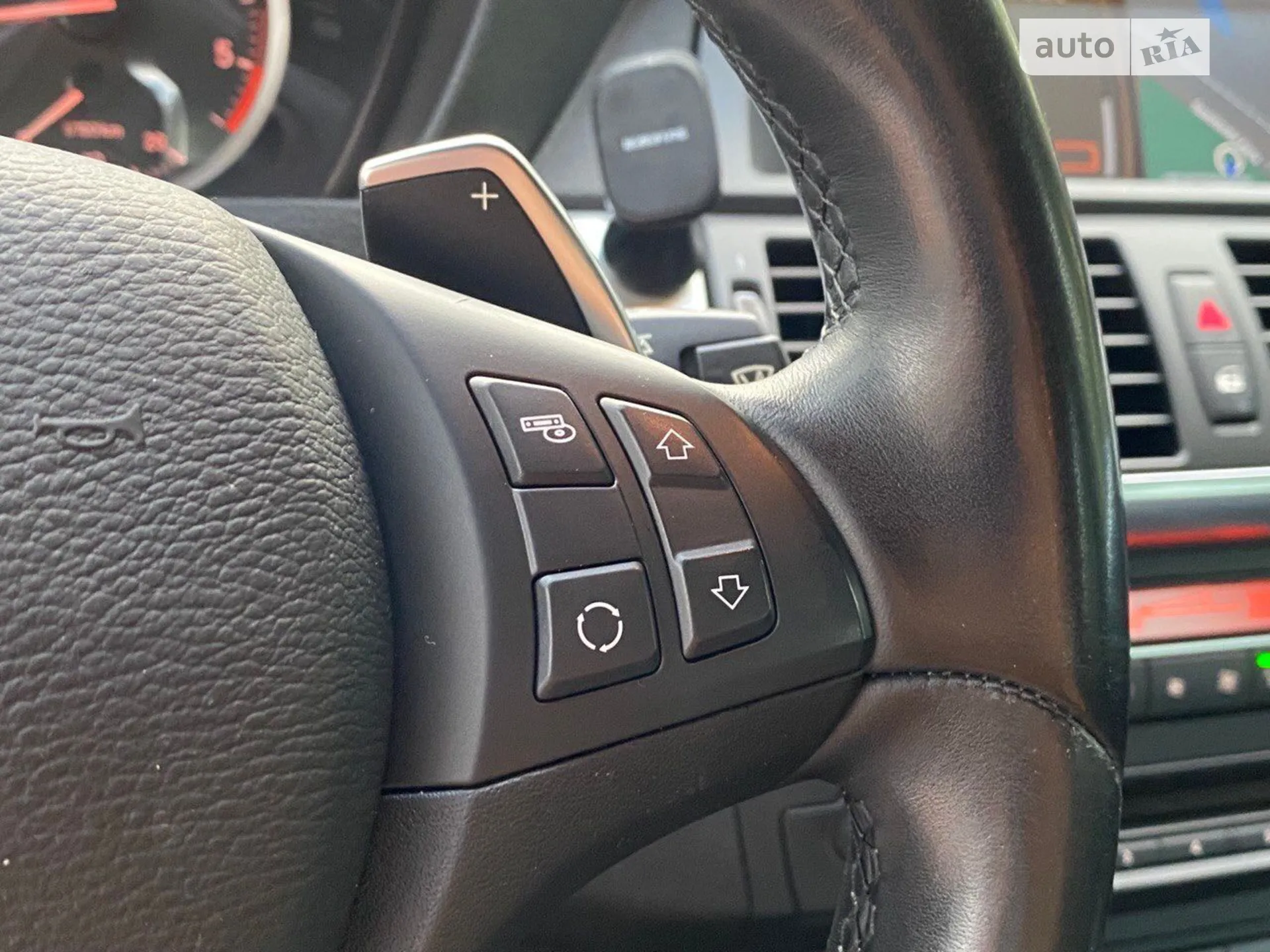 2012 BMW X6 - мініатюра 46