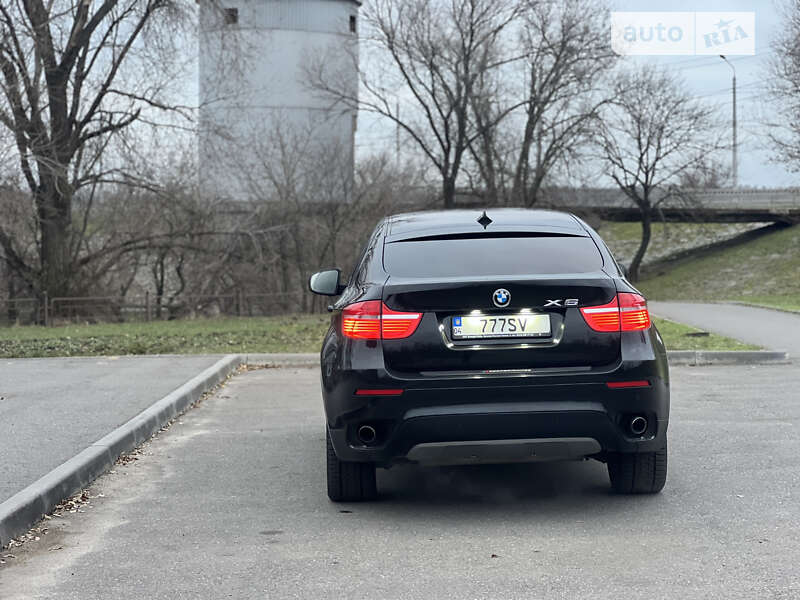 Внедорожник / Кроссовер BMW X6 2012 в Кривом Роге