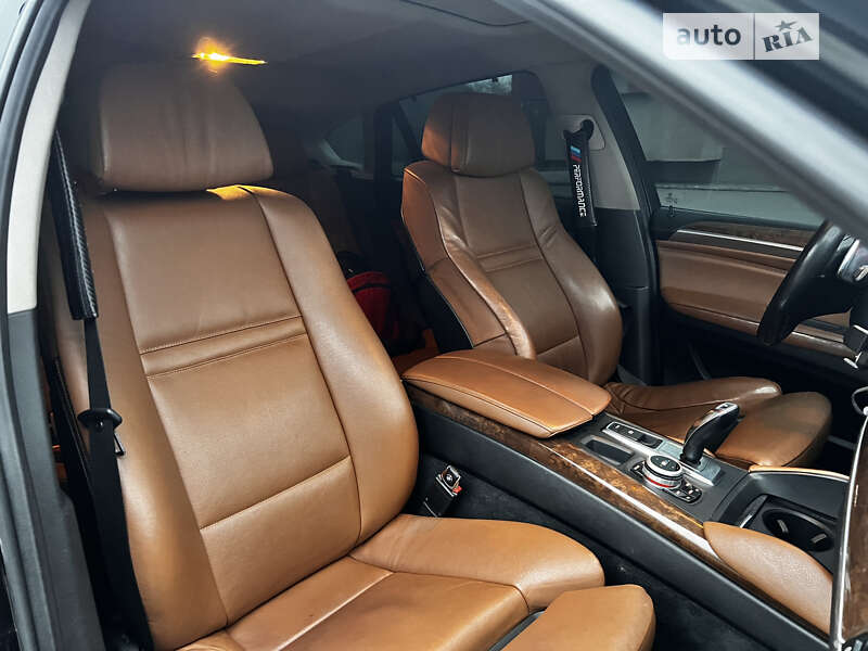 Внедорожник / Кроссовер BMW X6 2012 в Кривом Роге