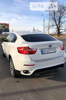 Внедорожник / Кроссовер BMW X6 2013 в Виноградове