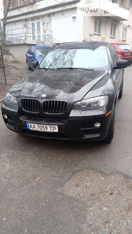 Внедорожник / Кроссовер BMW X6 2012 в Киеве