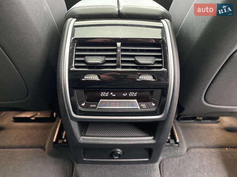 Внедорожник / Кроссовер BMW X6 2020 в Виннице