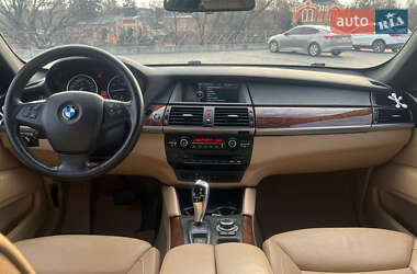 Внедорожник / Кроссовер BMW X6 2011 в 