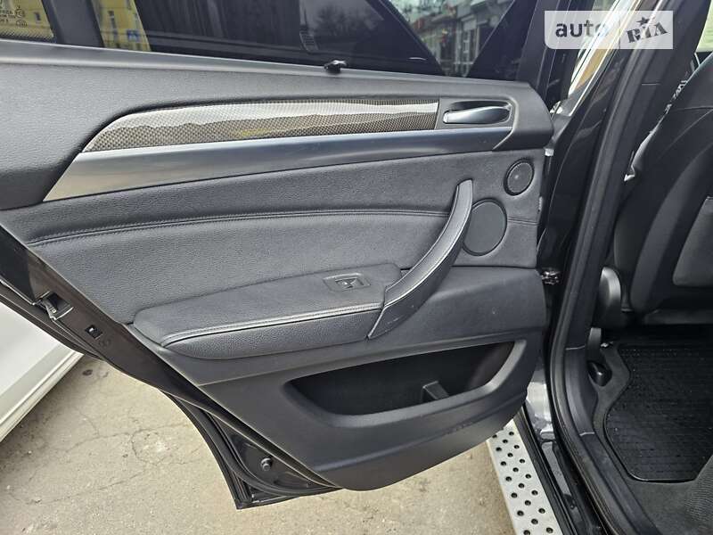 Позашляховик / Кросовер BMW X6 2010 в Києві