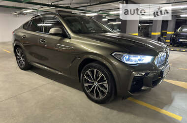 Внедорожник / Кроссовер BMW X6 2021 в Киеве