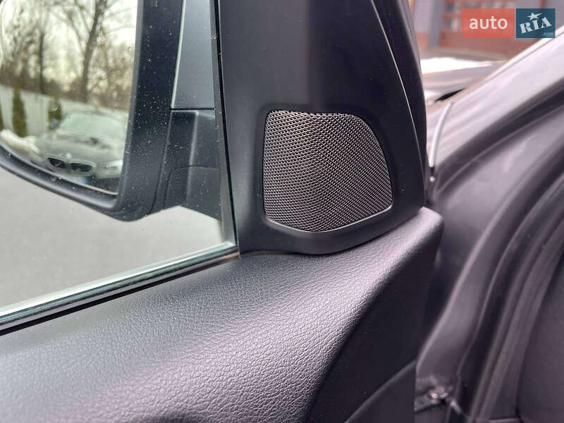 Внедорожник / Кроссовер BMW X6 2011 в Киеве