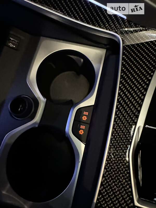 Позашляховик / Кросовер BMW X6 2023 в Києві