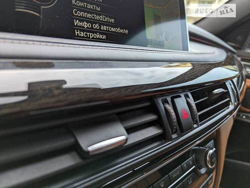 Позашляховик / Кросовер BMW X6 2016 в Києві