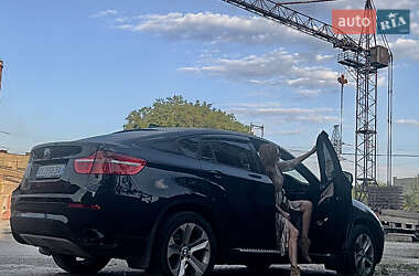Внедорожник / Кроссовер BMW X6 2011 в 