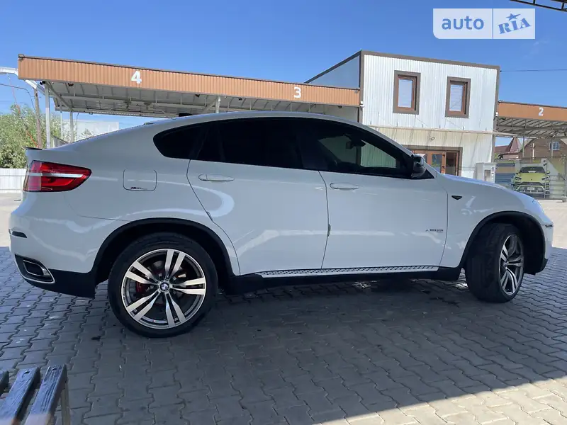 BMW X6 2013