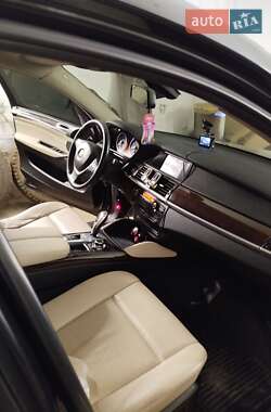 Внедорожник / Кроссовер BMW X6 2011 в 