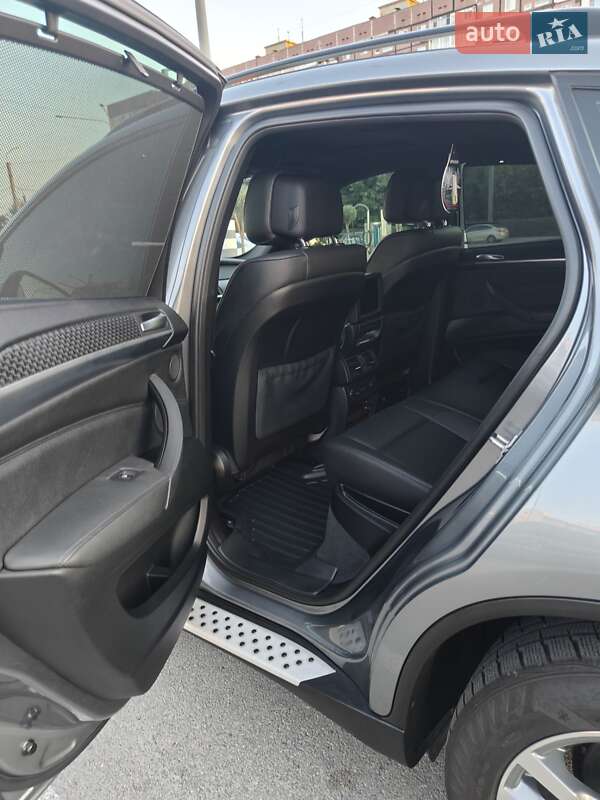 Внедорожник / Кроссовер BMW X6 2013 в Днепре