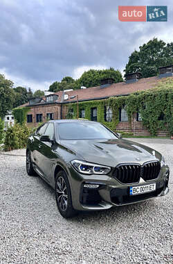 Внедорожник / Кроссовер BMW X6 2021 в 