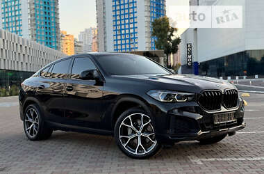 Внедорожник / Кроссовер BMW X6 2022 в Одессе