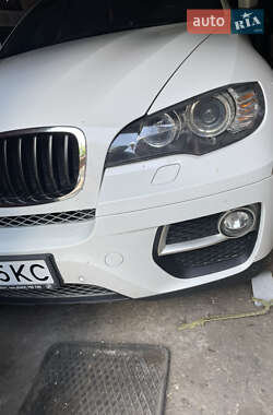 Внедорожник / Кроссовер BMW X6 2012 в Киеве