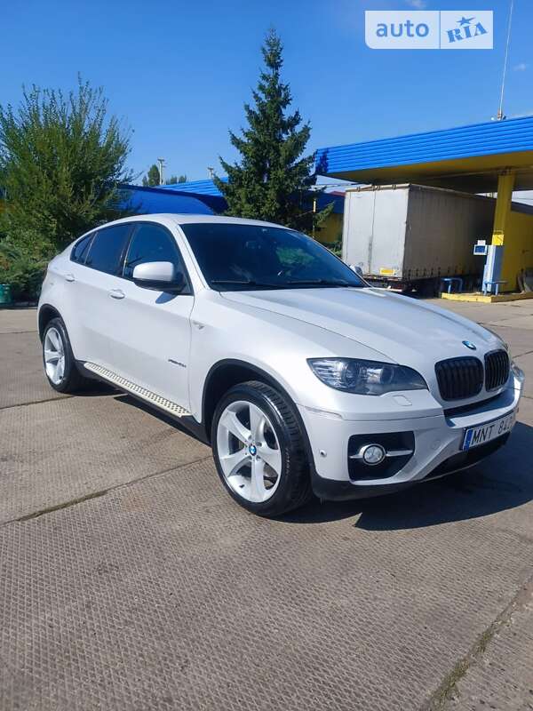 Внедорожник / Кроссовер BMW X6 2011 в Умани